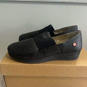 Softinos by Fly London Amo Leather Slip on Comfort Shoes Leather EU‎ 36/5.5